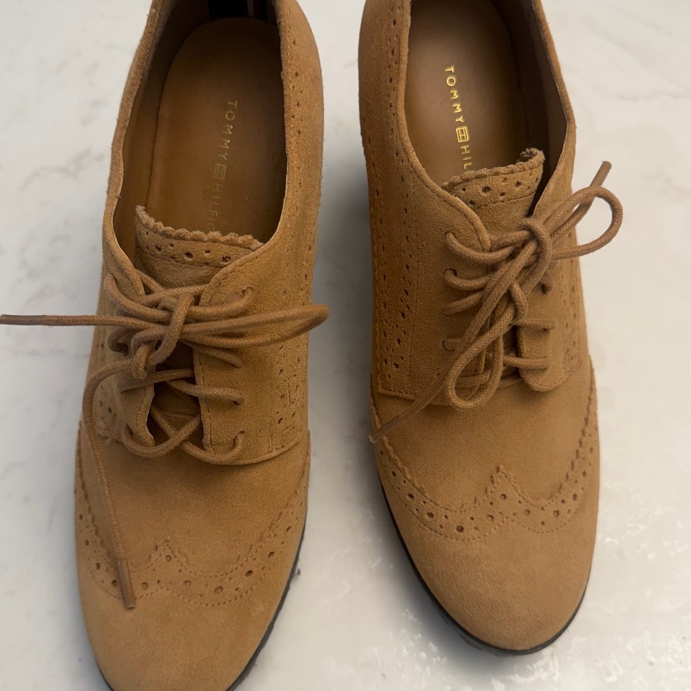 Tommy Hilfiger Brown Lace-Up Ankle Booties